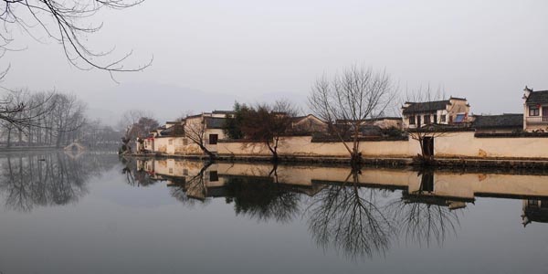 Hongcun Village Glimpse China Tour 